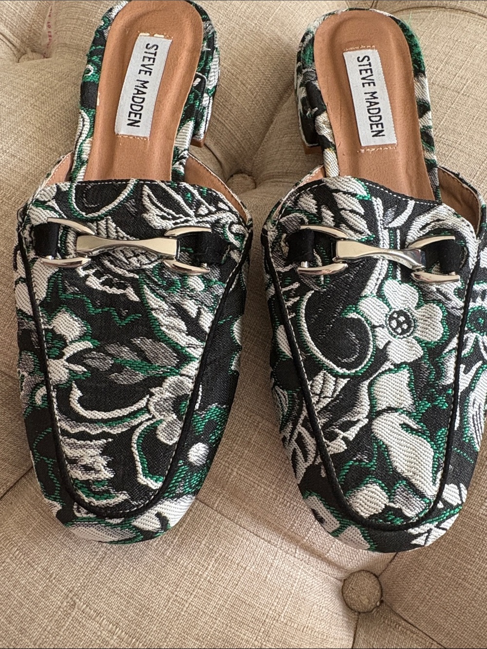 Steve Madden Black, White & Green Floral Jacquard Slip-On Mules